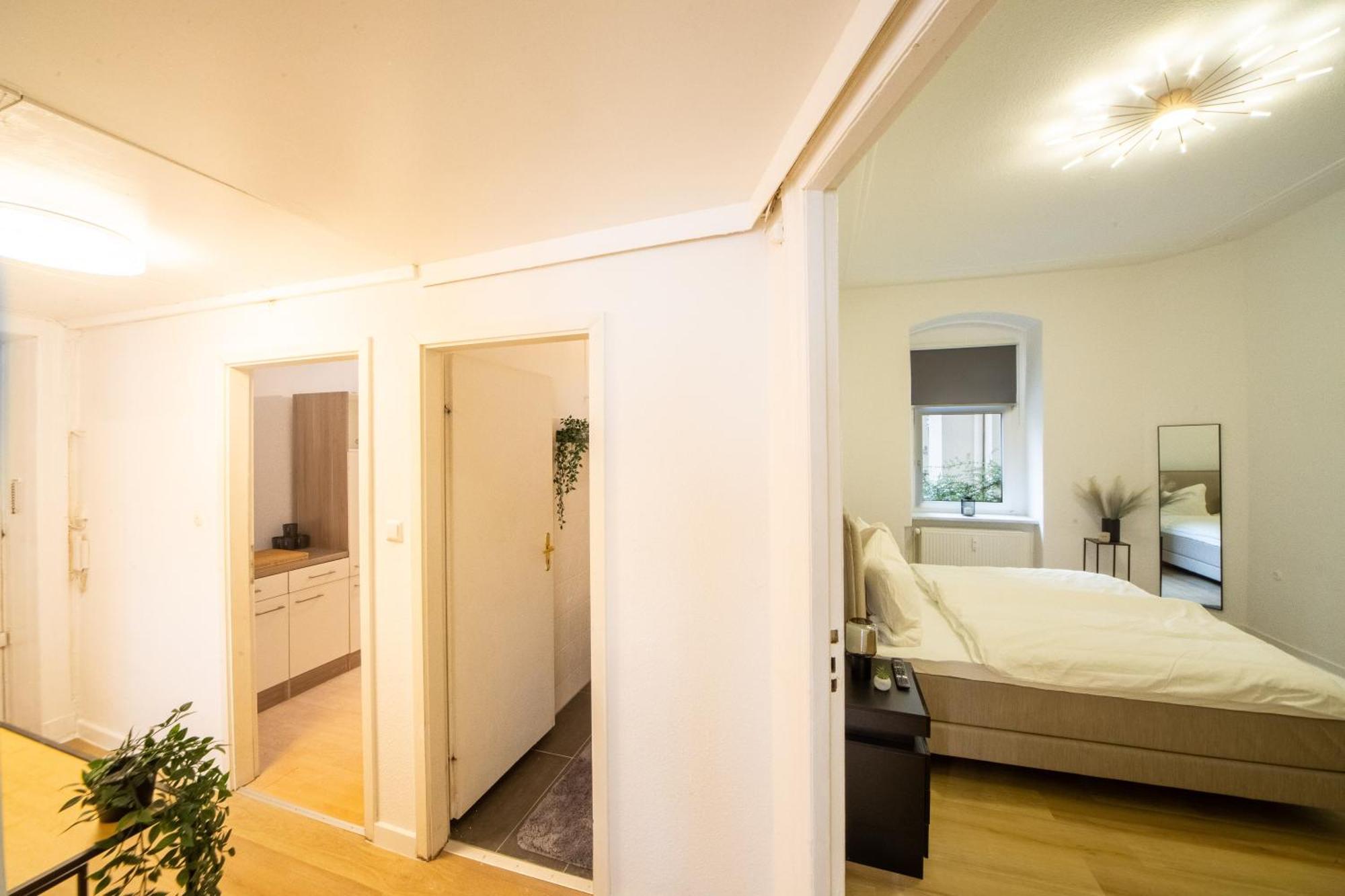 Апартаменти Massagesessel, King-Sized Bed, Billardtisch, 2 Couches Берлін Екстер'єр фото